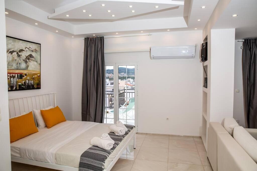 Appartement Seafront Central Apt In Lavrio Extérieur photo
