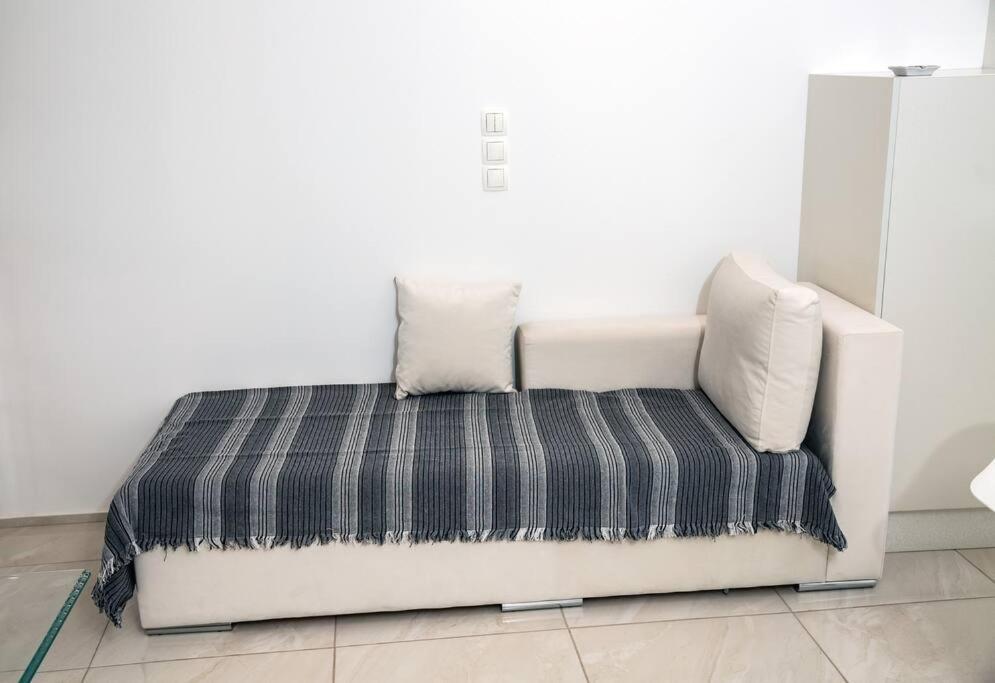 Appartement Seafront Central Apt In Lavrio Extérieur photo